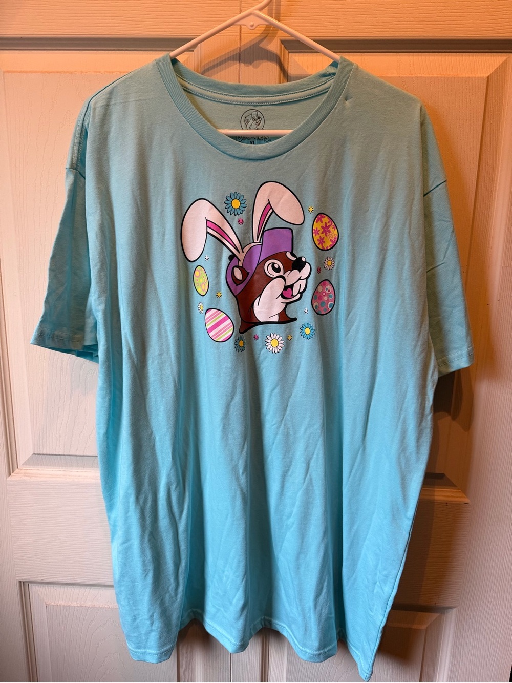 Buc-ee’s Unisex Easter Tee